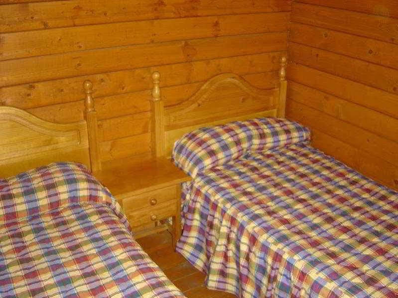 Camping フエンテ・デ・ピエドラ エクステリア 写真